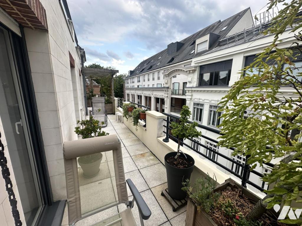 Appartement 5 pièces 167 m² · à Amiens · 166,7 m² · 620 000 €