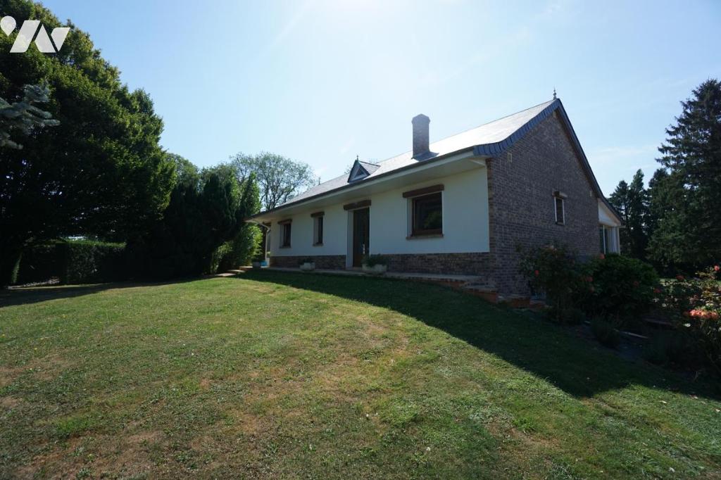 Maison 4 pièces 141 m² · à Varennes · 140,9 m² · 300 000 €