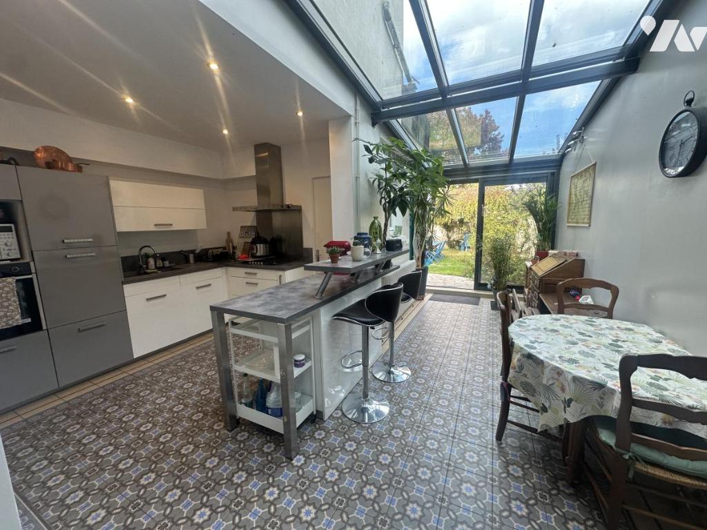 Maison 5 pièces 130 m² · à Amiens · 130 m² · 360 000 €