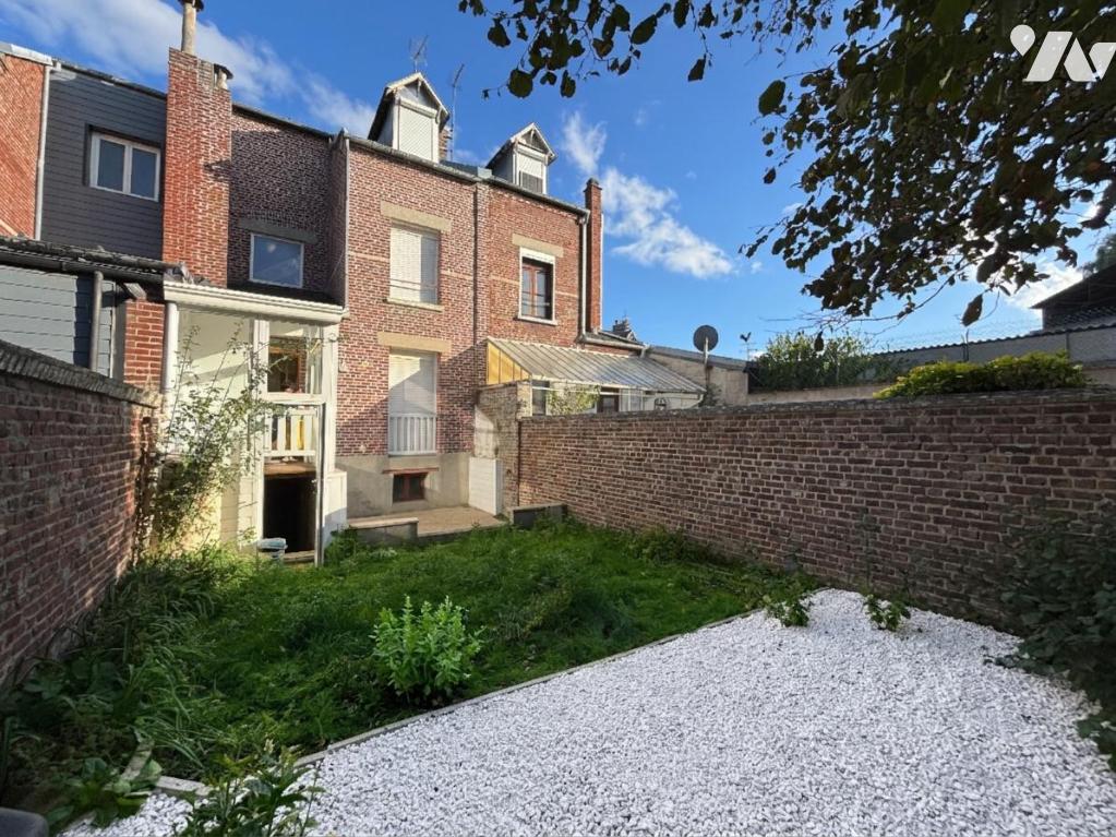 Maison 109 m² · à Amiens · 109,4 m² · 1 000 €/mois