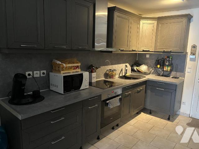 Maison 3 pièces 70 m² · à Étoile · 70 m² · 75 000 €