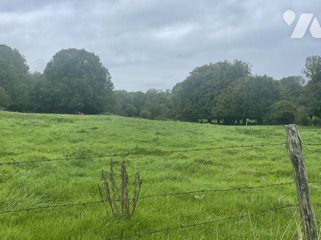 Terrain 910 m² · à Acheux-en-Vimeu · 910 m² · 25 050 €