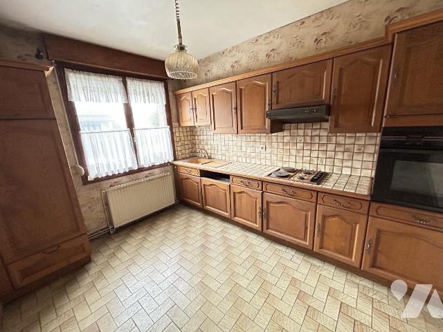 Maison 5 pièces 138 m² · à Bray-sur-Somme · 138 m² · 125 000 €