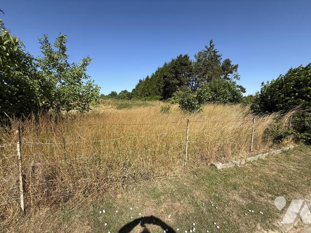 Terrain 1329 m² · à Coullemelle · 1 329 m² · 35 000 €