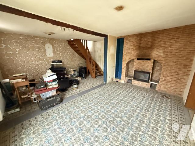 Maison 4 pièces 93 m² · à Bougainville · 93 m² · 120 000 €