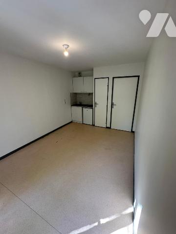 Appartement 1 pièce 18 m² · à Amiens · 17,8 m² · 420 €