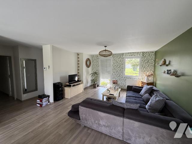 Maison 5 pièces 104 m² · à Vrély · 104 m² · 192 000 €