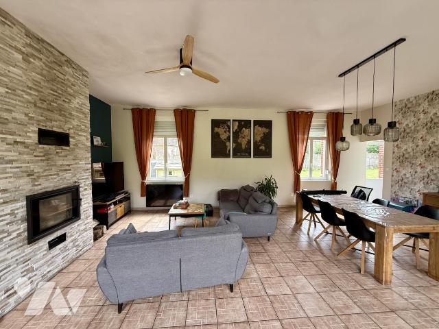 Maison 6 pièces 170 m² · à Beaumont-Hamel · 170 m² · 200 000 €