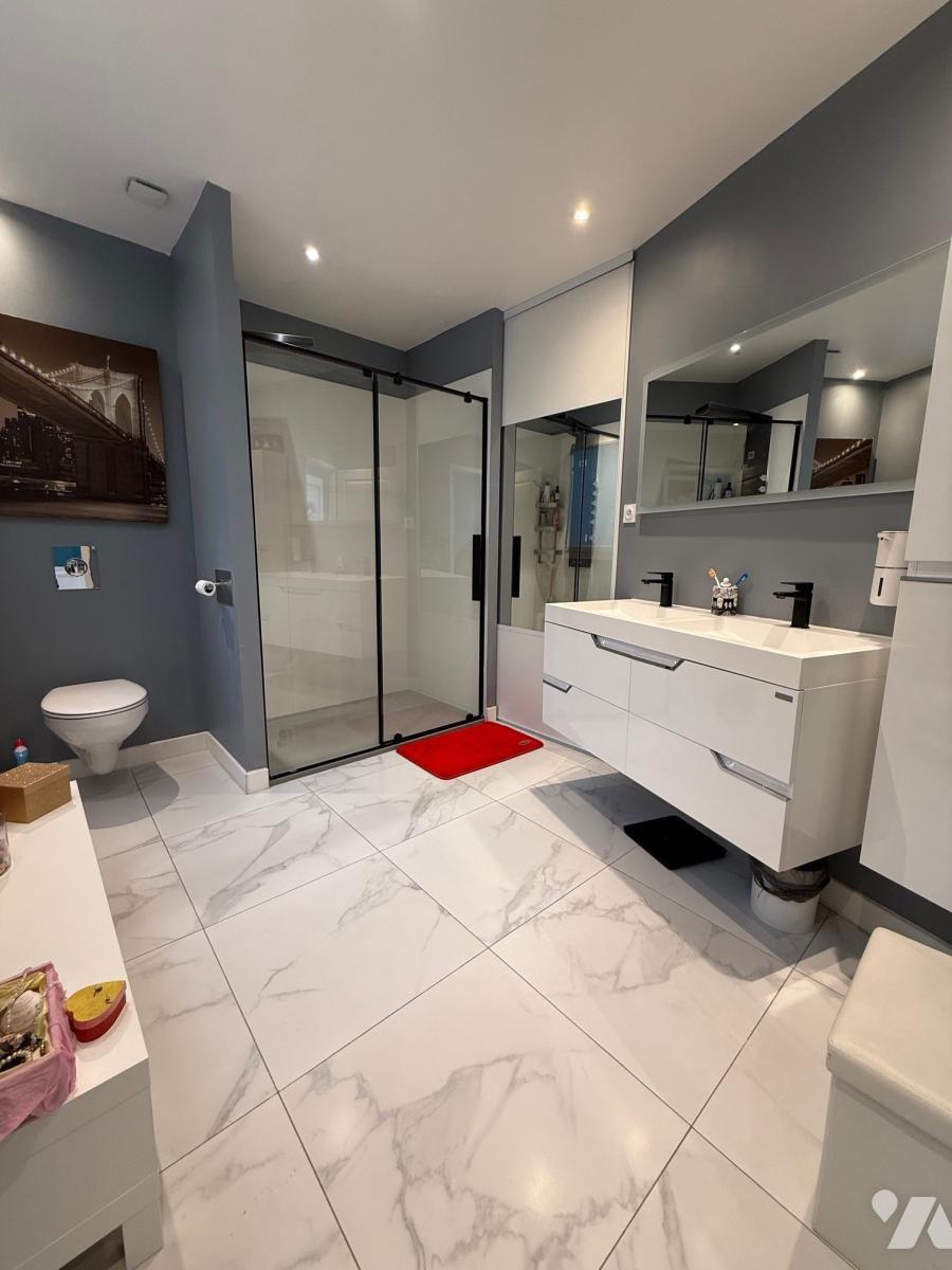 VENTE appartement-TOULON (83)