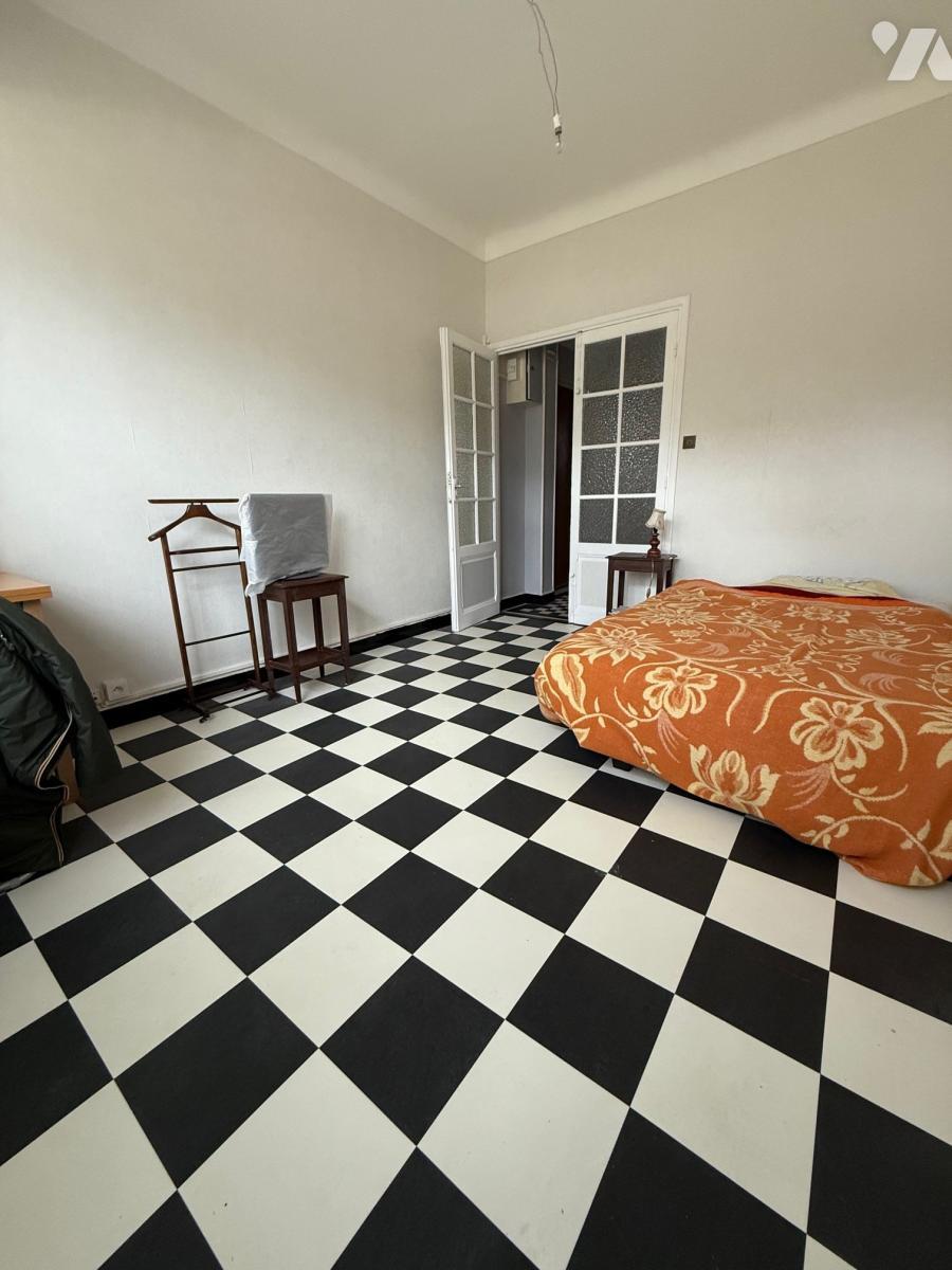 VENTE appartement-TOULON (83)