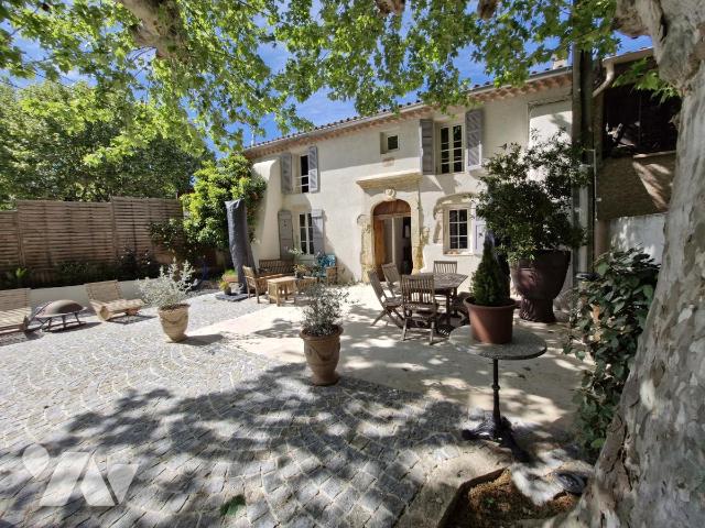 Maison 5 pièces 187 m² · à Pierrefeu-du-Var · 187 m² · 420 000 €