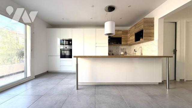 Appartement 3 pièces · à Fréjus · 380 000 €