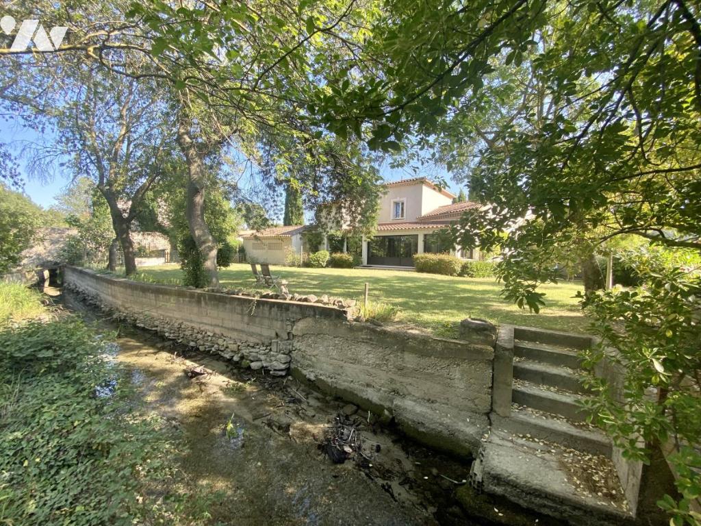 VENTE maison-L ISLE SUR LA SORGUE (84)