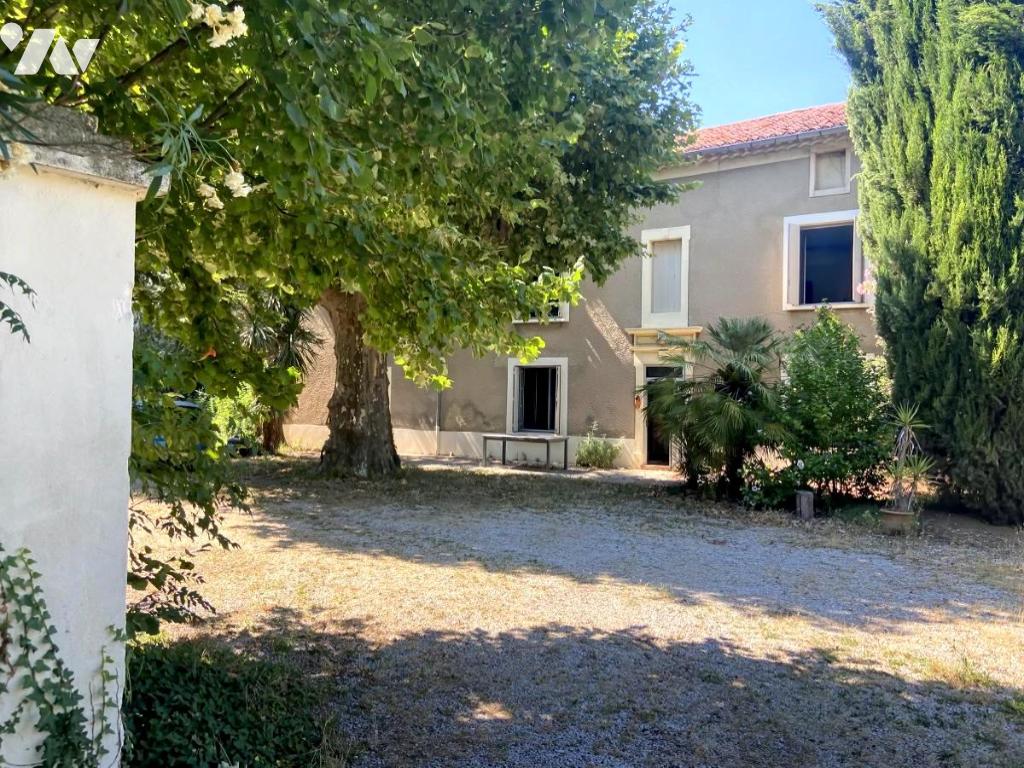 Maison 7 pièces 265 m² · à Pernes-les-Fontaines · 265 m² · 380 000 €