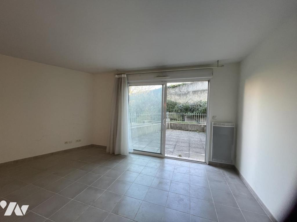 Appartement 1 pièce 32 m² · à Valréas · 31,8 m² · 94 500 €