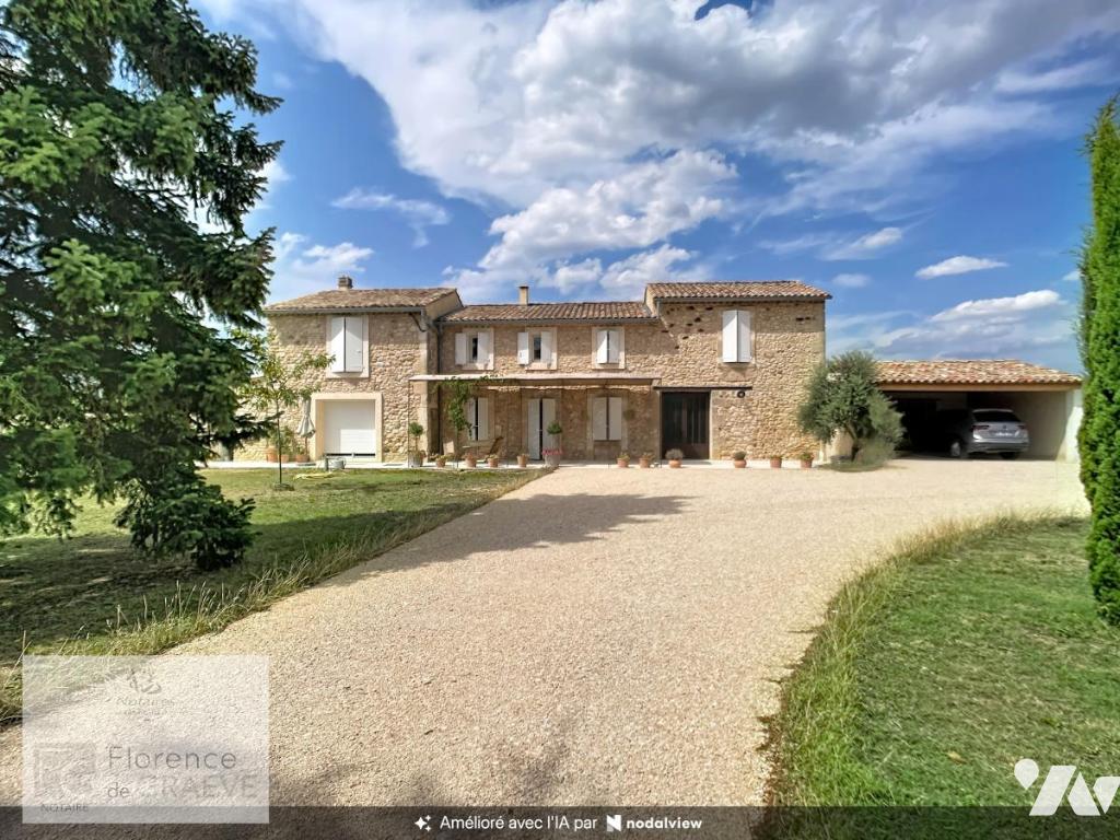 Maison 4 pièces 300 m² · à Apt · 300 m² · 860 000 €
