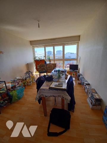 Vente - Appartement - LA ROCHE SUR YON - 67,06 m² - 3 pièces - 85001-1199