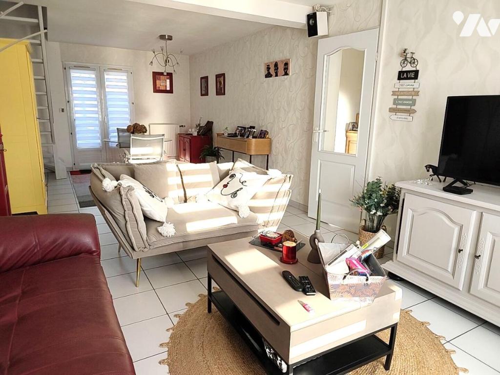 VENTE maison-LA ROCHE SUR YON (85)