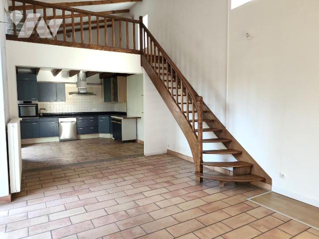 Maison 8 pièces 176 m² · à Nesmy · 176 m² · 235 000 €