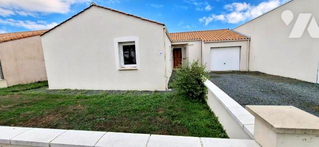 Maison 4 pièces 88 m² · à Essarts-en-Bocage · 88 m² · 220 000 €