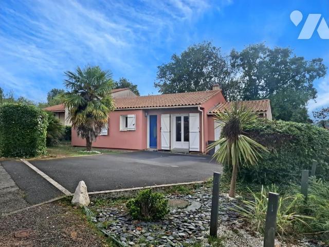 Maison 5 pièces 109 m² · au Poiré-sur-Vie · 109 m² · 240 000 €