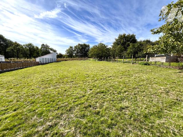 Vente - Terrain - CHATEAU GUIBERT - 1 048 m² - 85005-505