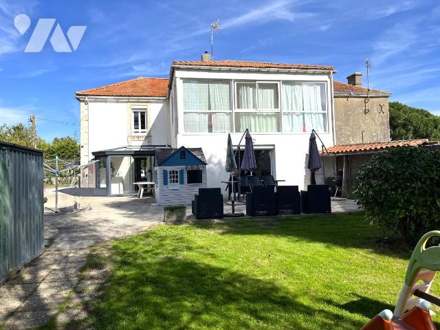 Vente - Maison / villa - ST FLORENT DES BOIS - 155 m² - 7 pièces - 85005-506