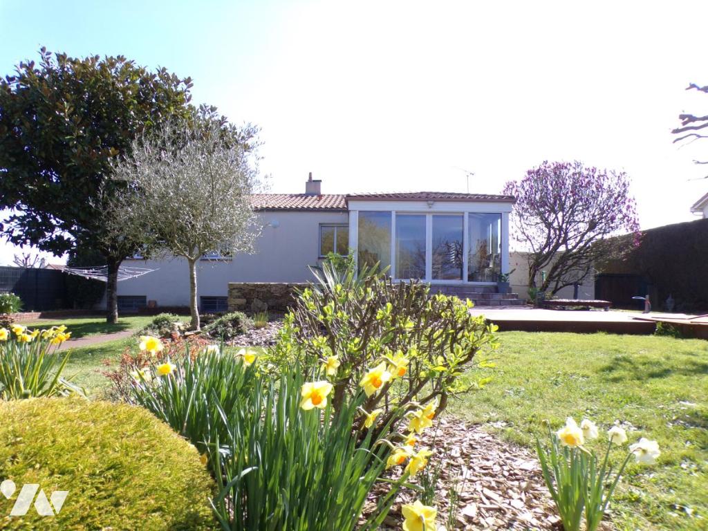 Maison 159m² — Mesnard-la-Barotière