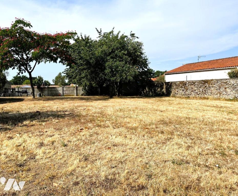 Terrain 485 m² · à Beaurepaire · 485 m² · 37 000 €