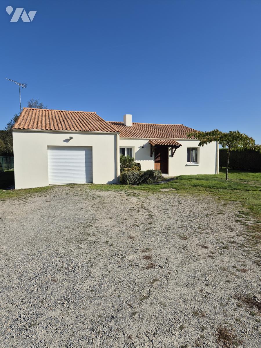 VENTE maison-VIEILLEVIGNE (44)