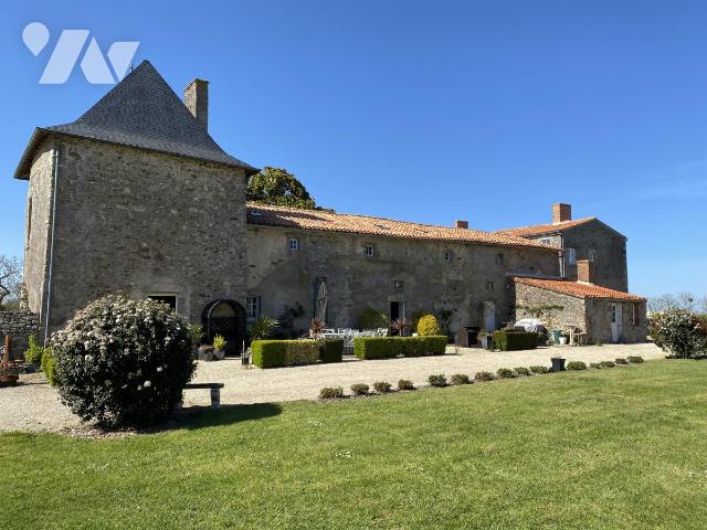 LOCATION maison Montaigu Vendée