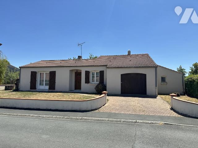 Maison 5 pièces 106 m² · à Montaigu-Vendée · 106 m² · 300 000 €