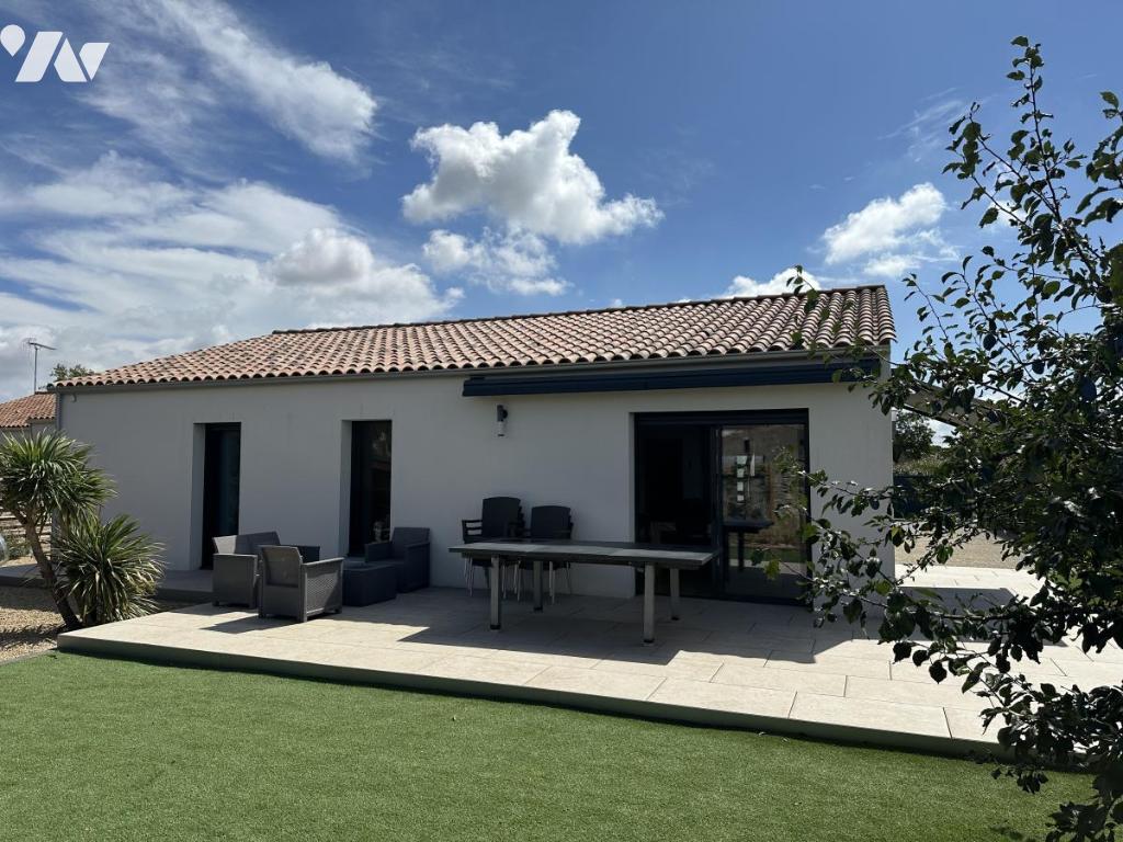 Maison 106 m² · à Saint-Michel-en-l'Herm · 106 m² · 370 000 €