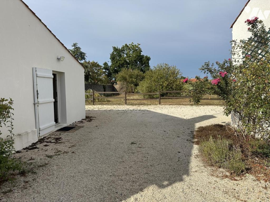 Maison 70 m² · à Saint-Michel-en-l'Herm · 70,5 m² · 185 000 €