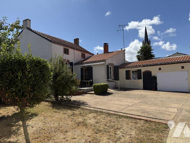 Maison 5 pièces 165 m² · à Nieul-le-Dolent · 165 m² · 270 000 €