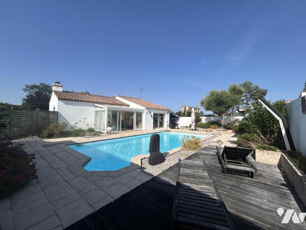 Maison 5 pièces 122 m² · à Soullans · 122 m² · 360 000 €