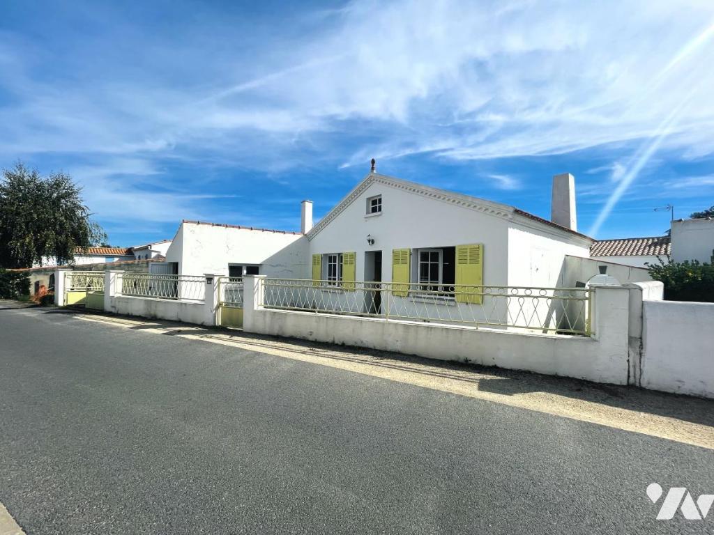Maison 4 pièces 103 m² · à L'Épine · 103 m² · 320 000 €