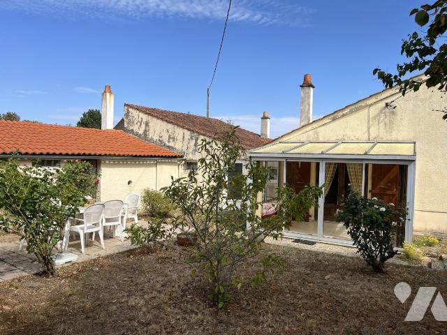 Maison 4 pièces 137 m² · à Sainte-Hermine · 137 m² · 110 000 €