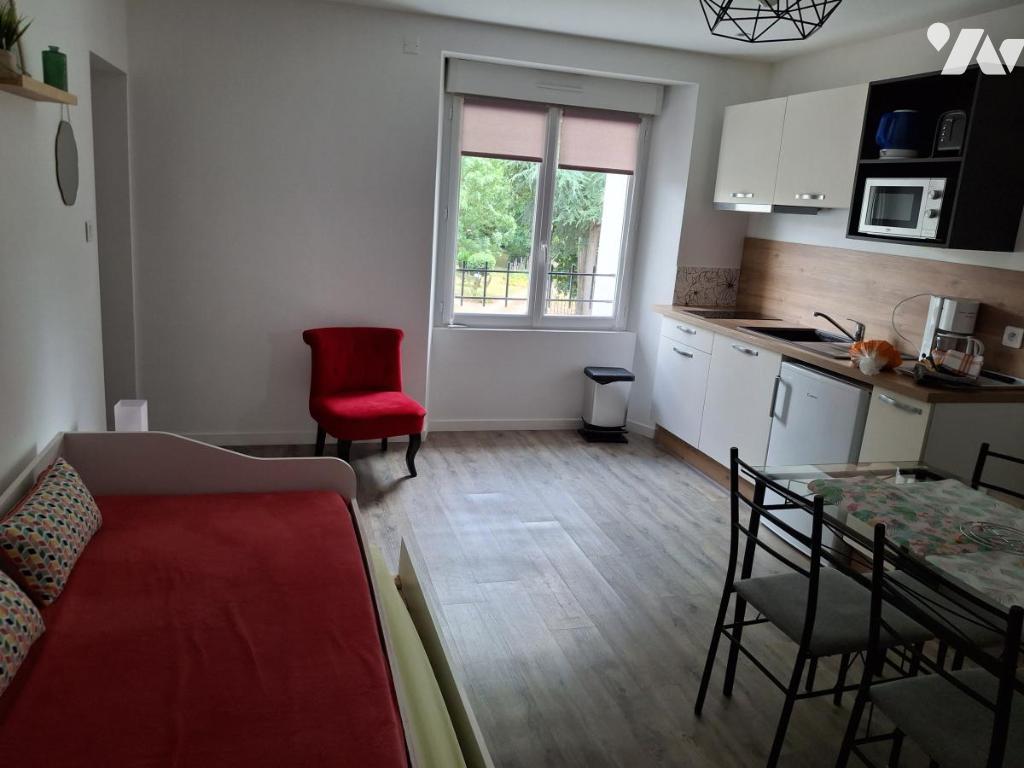 VENTE maison-MORTAGNE SUR SEVRE (85)