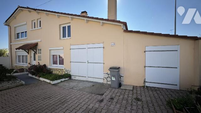 Vente - Maison / villa - LA ROCHE SUR YON - 88,85 m² - 3 pièces - 85090-539