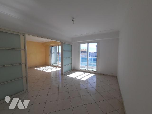 Appartement 3 pièces 66 m² · à Saint-Gilles-Croix-de-Vie · 65,9 m² · 245 000 €