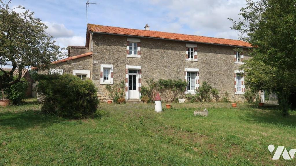 Maison 141m² — Saint-Sulpice-en-Pareds
