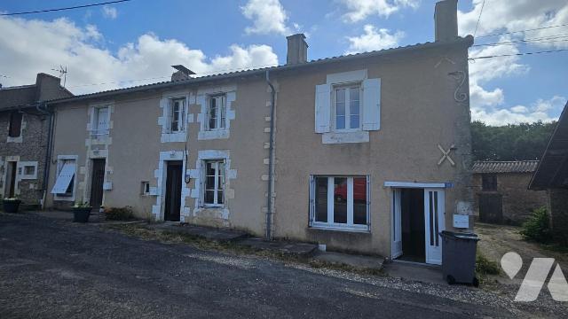 Vente - Immeuble - ITEUIL - 283 m² - 86021-78