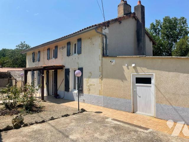 Vente - Maison / villa - VIVONNE - 127 m² - 0 pièce - 86021-79