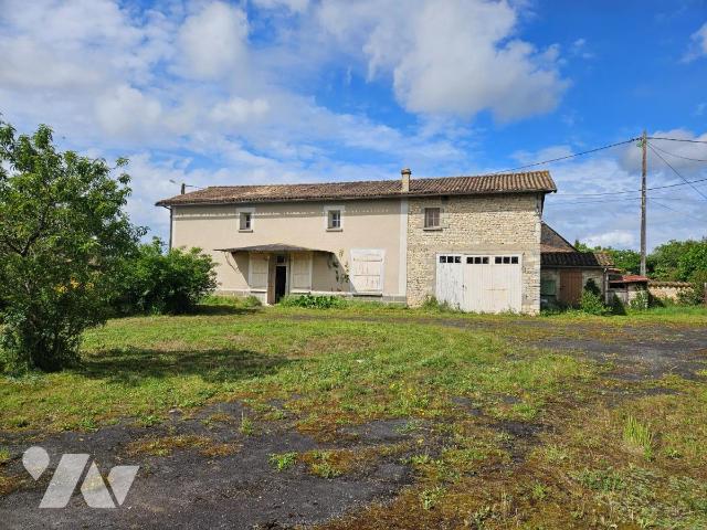 Vente - Maison / villa - CHAMPAGNE LE SEC - 112 m² - 5 pièces - 86021-82