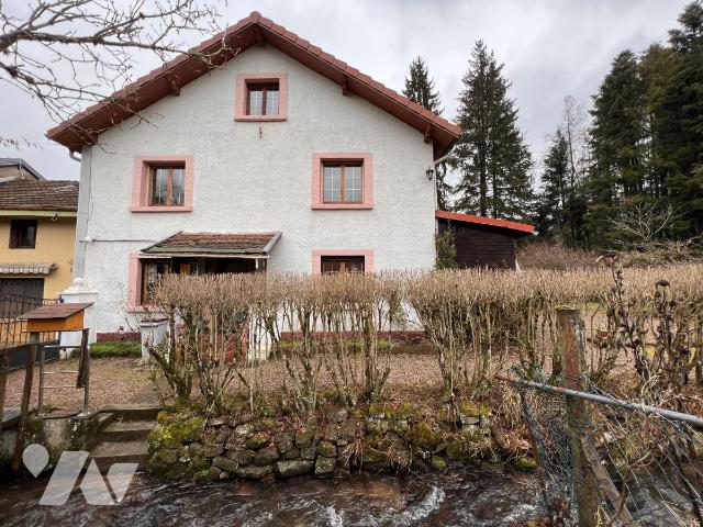 Maison 4 pièces 106 m² · au Saulcy · 106,3 m² · 120 000 €