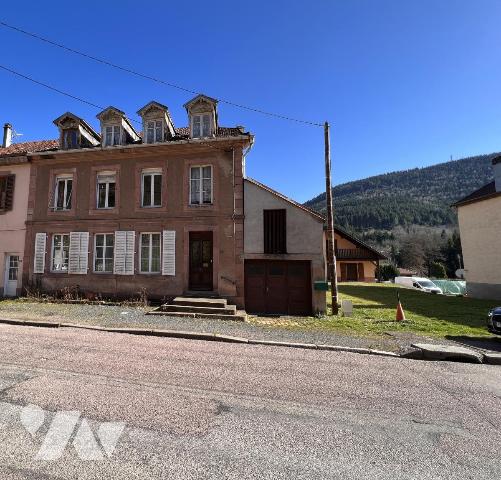 Maison 182 m² · à Moussey · 182 m² · 105 000 €