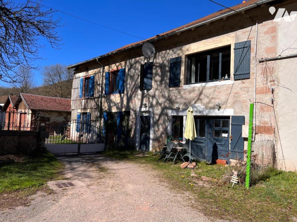 Maison 5 pièces 121 m² · au Saulcy · 121 m² · 40 000 €