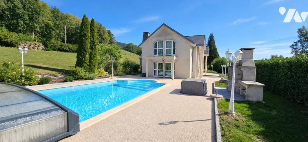Maison 167 m² · à Senones · 167 m² · 420 000 €