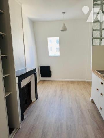 Appartement 1 pièce 13 m² · à Neuilly-sur-Seine · 13,1 m² · 128 572 €